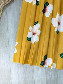 Long Pleated Evangelical Flower Skirt - Yellow - View 3