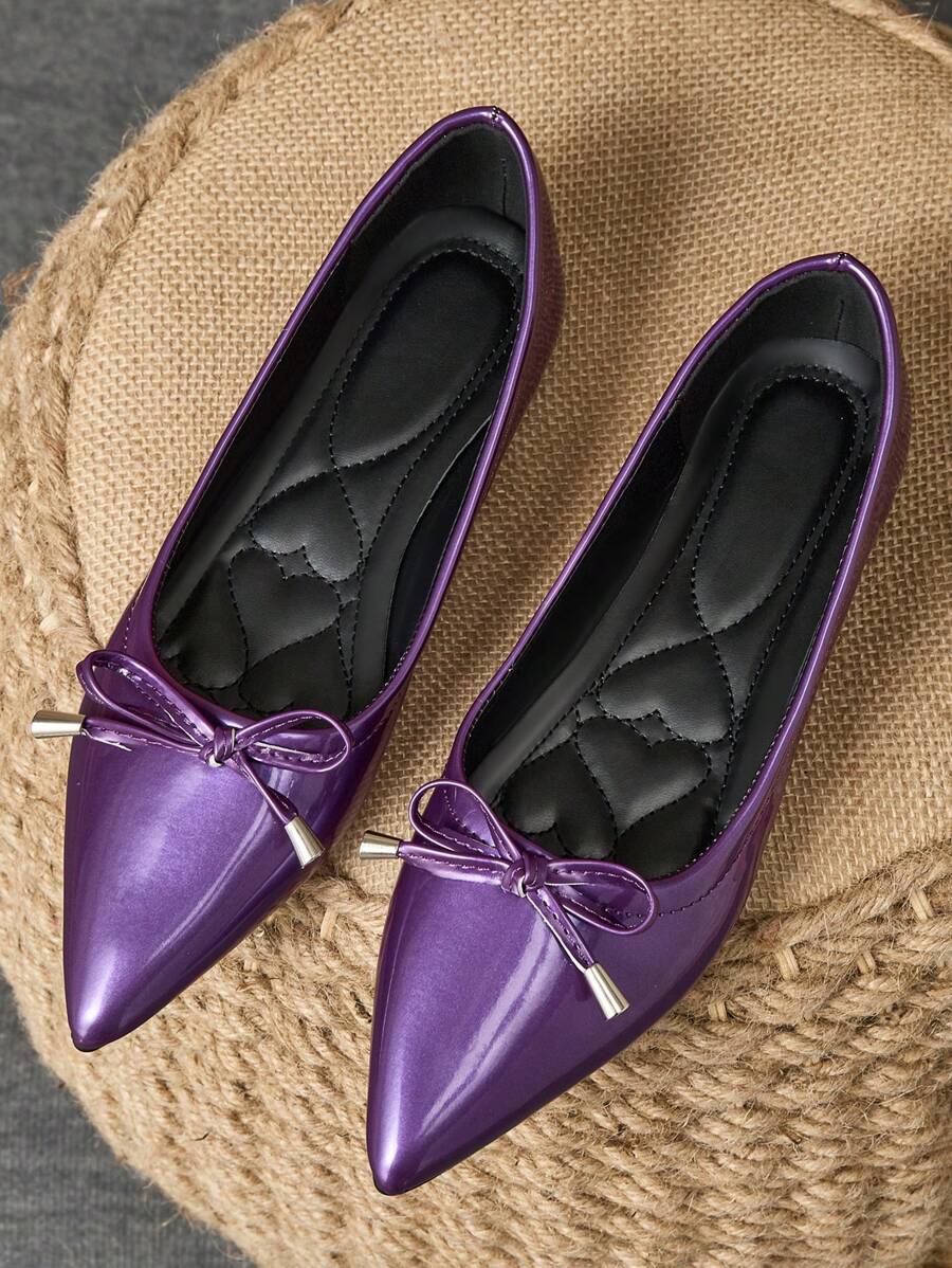 Damen Spitz zulaufende Slip-On Lässig Schuhe mit Schmetterling Anhänger, Lila, vielseitig für Alltag, Outdoor & Lässig, Frühling/Sommer/Herbst