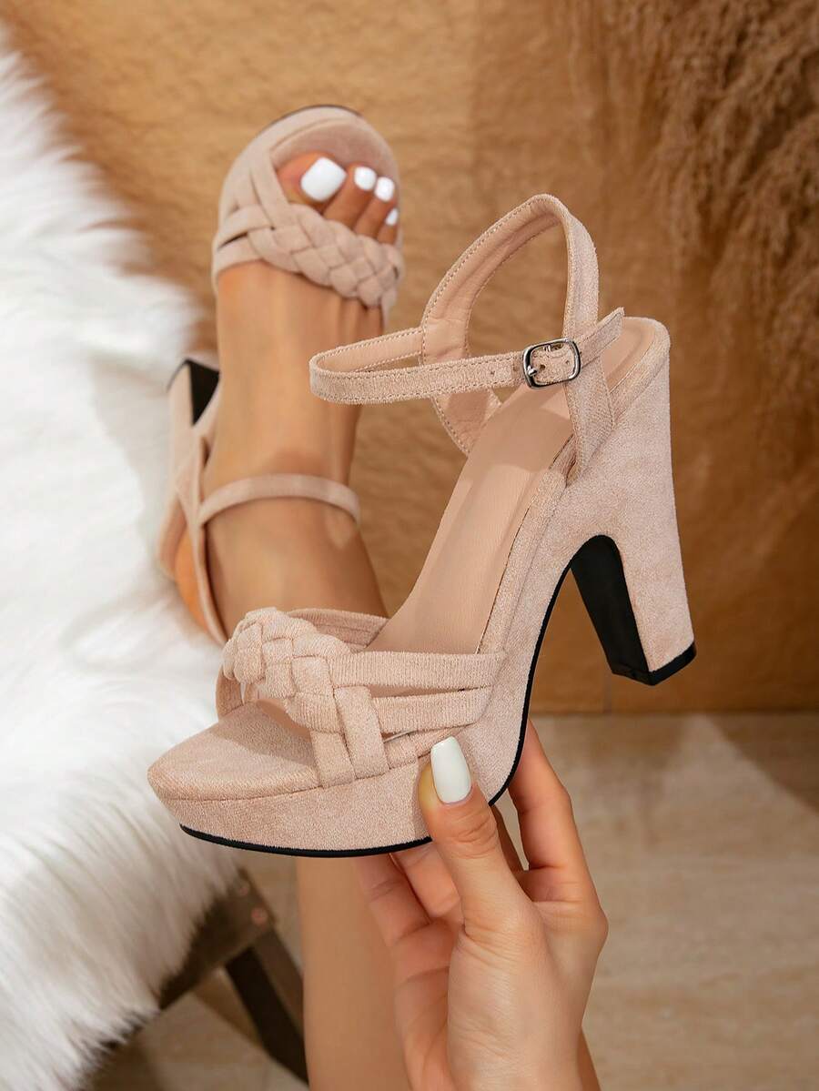 Giày sandal cổ điển cho nữ, mẫu mới về, kiểu Pháp đế dày, giày cao gót quyến rũ, phong cách châu Âu và Mỹ. - Màu be - Xem 1