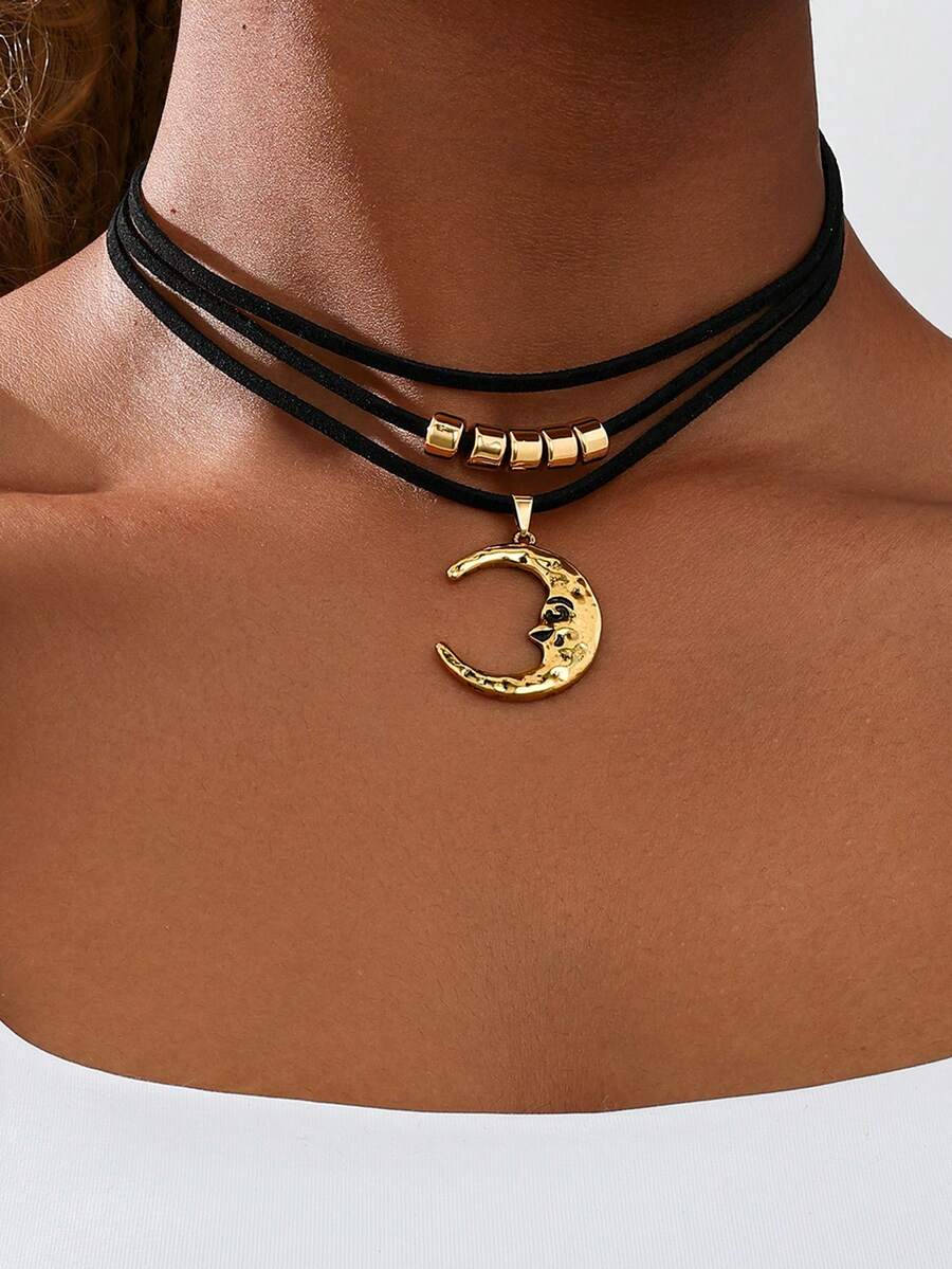 1pc Vintage Moon & Emoticon Multi-Layer Metal Moon Pendant Necklace For Women, Fashion & Versatile