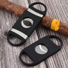 1/2Pcs Cortador de charutos de aço inoxidável Cortador de metal clássico Guilhotina Tesoura de charuto Presente Soco Faca de corte Acessório para charutos