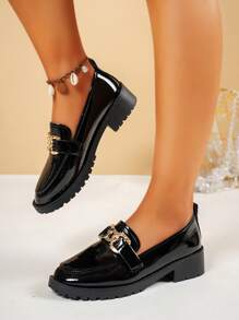 Women's Plus Size Black Metal Buckle Loafers (Run Small), Low Vamp Glossy Thick Sole Casual Minimalist French Elegant School/Commute Comfortable Waterproof Non-Slip Thick Bottom Flats, Suitable For Dresses, Street, Park, Party, Valentine's Day, Birthday Gift, Vacation