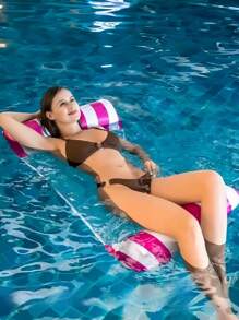 1 Stück faltbares, gestreiftes, aufblasbares 4-Sitz-Fußmattenfloß mit Netzgriffen, Hängematte, Schwimmbad Schwimmkörper