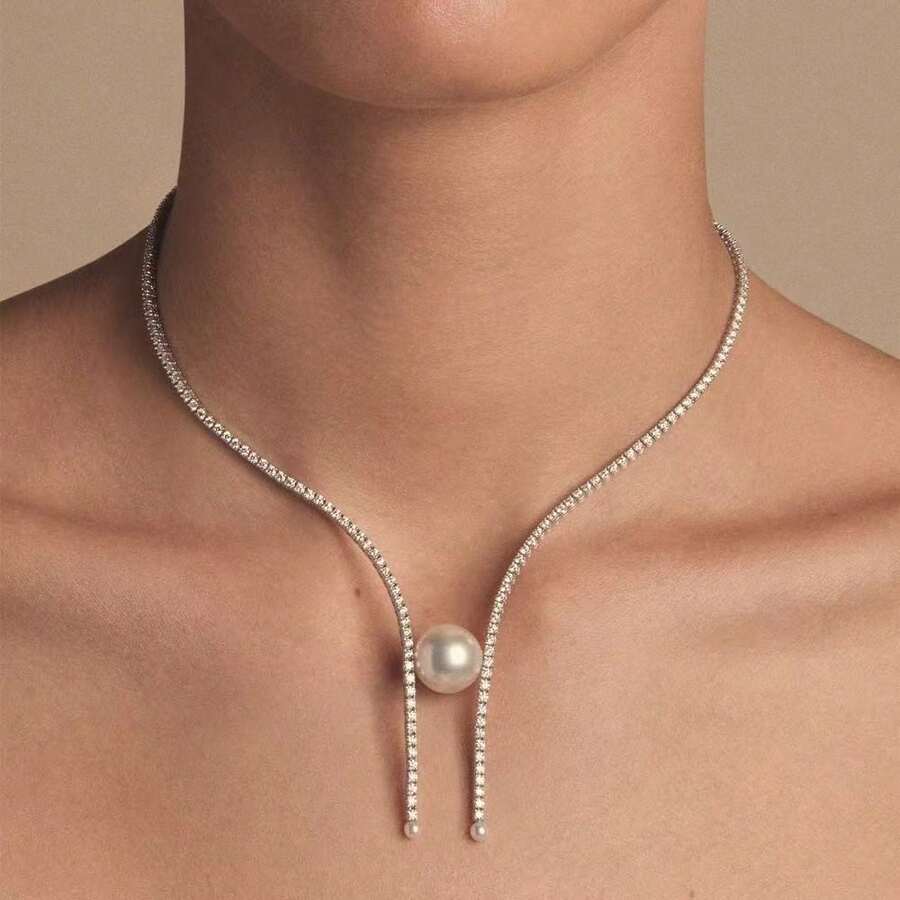 Luxury Sparkling Crystal Embellished Open Collar Pearl Necklace, Elegant & Simple Fashion Accessory - Silver - View 1