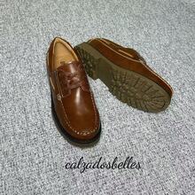 Herrenschuhe aus Leder – Robustes Design, rutschfeste Sohle und klassischer Stil