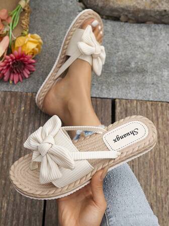 Women Bow Decor Flat Sandals, Round Toe Slip-On Summer Shoes, Lightweight Women Beach Slippers, Non-Slip Ladies Flip Flops