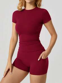 Women's Fashion Round Neck Short Sleeve T-Shirt And Side Pocket Christmas Sports Shorts Set Summer - 紅色 - 查看 7