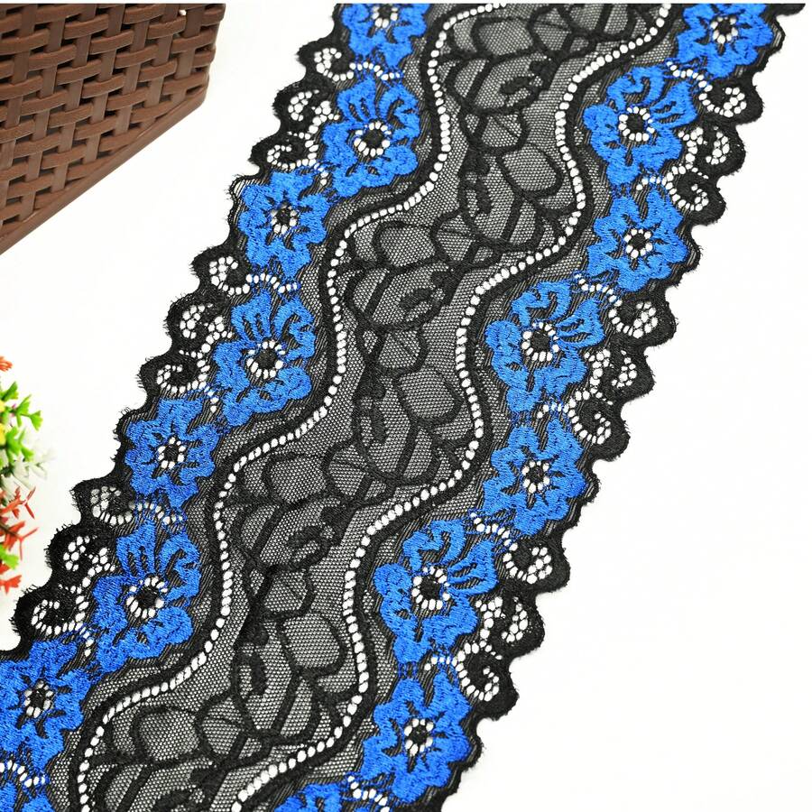 2451 "Lace In 7 Colors: Diversity And Quality For All Your Projects" - Royal Blue - View 1