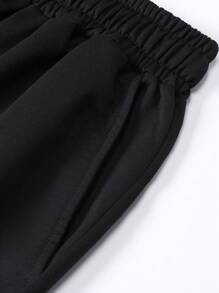 2 pezzi/set Uomo Maglietta a maniche corte aderente con stampa ragno e pantaloncini in vita con laccetti, outfit casual, adatto come regalo per marito/fidanzato, golf, pesca, basket, campeggio, palestra, nuoto e spiaggia