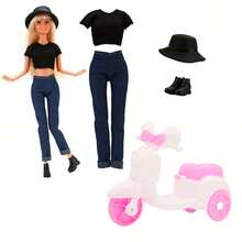 Prepare el viaje de la muñeca: hay una motocicleta de juguete, un hermoso conjunto de ropa, un sombrero y zapatos a juego perfectos, y la muñeca está feliz de salir. (Excluyendo las muñecas, los accesorios son de colores aleatorios) Adecuado para muñecas de 11.5 pulgadas