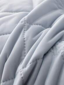 1pc Lightweight Solid Color Cooling Quilt/Blanket, Skin-Friendly Smooth Reversible Design, Summer