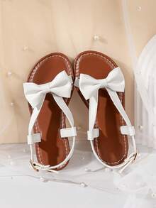 一双白色女童凉鞋新款蝴蝶结公主鞋松紧带设计软底休闲女童沙滩鞋夏季。 - 米色 - 查看 5