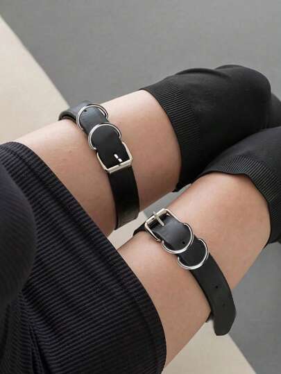 2 Pieces Women's Leg Straps PU Leather Black Buckle Straps Solid Color Studded Leg Rings Stylish And Minimalist Adjustable Effortlessly Suitable For Any Occasion