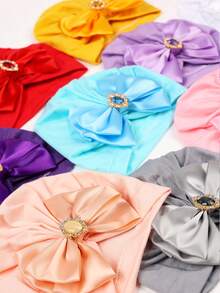 Gorro de niños con gemas de colores, decoración de lazo tridimensional de doble capa, gorra elástica tejida a mano a prueba de viento, gorro lindo para niñas pequeñas, adecuado para juegos al aire libre, fiestas y estilo diario