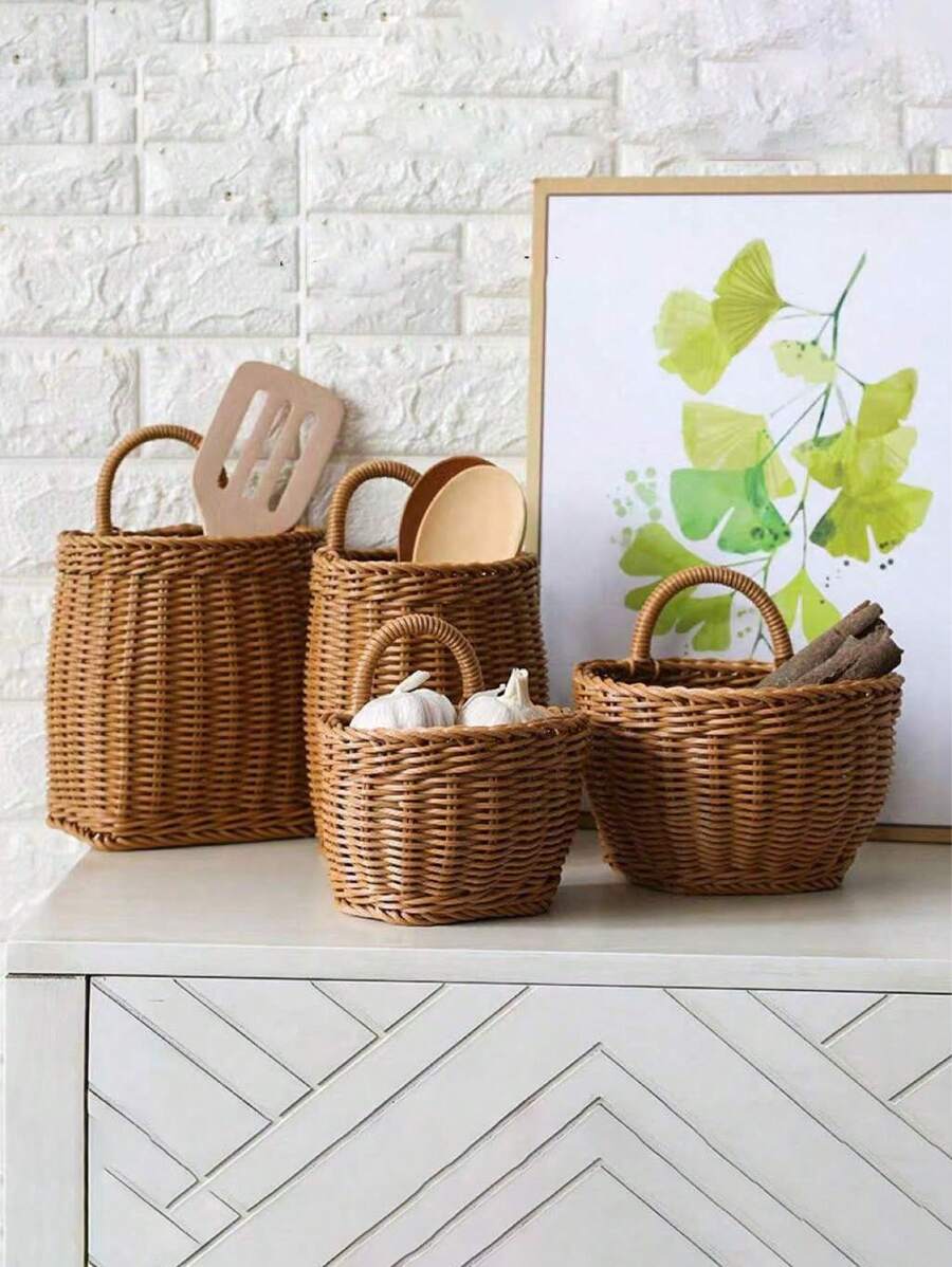 1/3 Stücke Wandaufhänge Korb Set, verschiedene Stile verfügbar, gewebte Plastik-Rattan-ähnliche an der Wand montierte Organizer Körbe, handgefertigte Hängecontainer für Küche, Ingwer Knoblauch Obst Blumen, Mehrzweck Aufbewahrungsregale, perfekt als Geschenk zu Weihnachten/Halloween