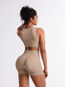 TCVC Women High Elastic Sports Bra & Shorts Set, Seamless Knit, High Waist Tummy Control Peach Butt, Skin-Friendly Fabric, Tight Shaping, Casual Versatile, Lining, Suitable For All Seasons, Activewear & Yoga Set - Màu Khaki - Xem 2