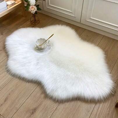 1pc Cloud-Shaped Faux Wool Rug - Modern Minimalist Design, Suitable For Living Room, Bedroom And Home Decor - Soft Plush Surface, Machine Washable - Winter Gift, Thick Rug, Autumn/Winter Plush Rug, Thick Carpet, Entryway Decor, Bathroom & Kitchen Decor