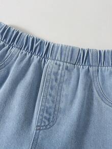 1pc Girls' Casual Comfortable Outdoor Versatile Cute Lace Trim Denim Shorts - Medium Wash - View 4