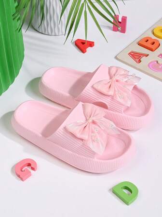 زوج من الشباشب المثقبة الكلاسيكية للأولاد/البنات ذات فيونكة، للربيع/الصيف، وحدة أساسية لل-DIY، سميكة الأسفل مريحة بنعل بلاستيكي، مناسبة للعطلات والشاطئ والحمام، صندل أطفال مفتوح الأصابع