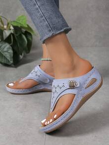 Plus Size Women's Wedge Thong Platform Round Toe Slide Sandals - Baby Blue - View 3