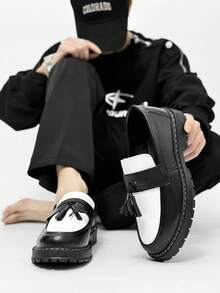 男士休闲厚底一脚蹬增高纯黑色皮鞋，防滑学生乐福鞋，流苏正装商务鞋，轻便休闲工作靴 - 黑與白 - 查看 3