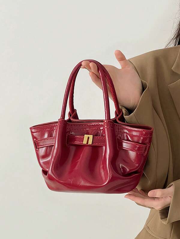 欧美小众设计绒面革水桶包、手提包或单肩包、女士街头时尚手提包，适合秋冬购物、通勤、聚会、送礼