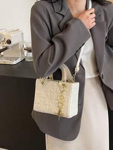 女士时尚白色单肩包，复古牛仔风格，百搭设计，拉链开合，涤纶衬里，纯色斜挎包 - 白色 - 查看 5