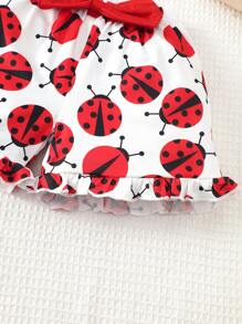 2pcs Girls' Summer Casual Outfit: Cap Sleeve Round Neck Puff Sleeve Ladybug T-Shirt With Bow Detail & Ladybug Printed Ruffle Shorts, Suitable For 4-7 Years Old