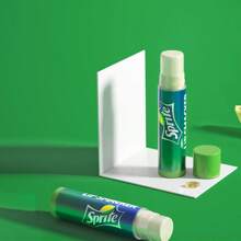 LIP SMACKER Bálsamo labial de colaboración CoCa Cola, sabor a refresco de fruta, hidratante y nutritivo, tinte labial que realza el color, gran regalo para amigos y familiares, LIPSMACKER
