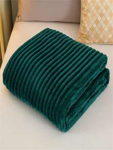 1pc Flannel Blanket, Warm And Breathable Throw Blanket, Suitable For Office, Leisure, Nap, Air Conditioning, Towel Blanket, Sofa - Dark Green - View 8