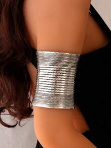 1pc Multi Pattern Optional Women's Armband, Butterfly, Flower, Snake Shaped, Hollow Opening Armband, Suitable For Daily Wear And Vacation Wear