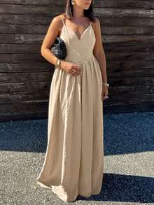 女士春夏休闲度假细肩带露背褶皱连衣裙