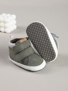 1 Pair High-Top PU Solid Color Hook And Loop Flat Design Casual Cute Sports Shoes For Toddler Boys, Suitable For Spring & Autumn