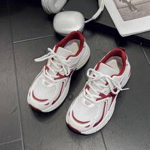 New Arrivals Casual Sports Shoes, Chunky Sneakers, Couple Footwear, All Season