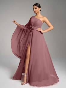 SUPGIR 1 pièce Robe de soirée longue en mousseline de soie avec décor floral asymétrique au cou et à la taille, ourlet fendu. Robe de demoiselle d'honneur - Couleur prune pourpre - Voir 5