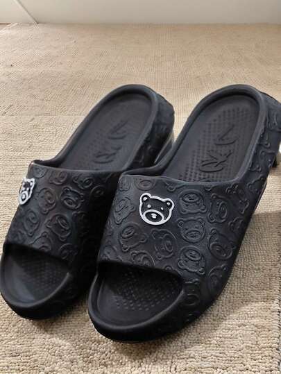 Summer Men's Slippers, Cartoon Painted Bear Soft Sole Comfortable Solid Color, Casual Minimalist Versatile Indoor Outdoor Wear, EVA Non-Slip Odor-Resistant Unisex Home Slippers, Shower Shoes