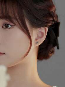 1 Pair S925 Sterling Silver Minimalist Delicate Petite Chic Rose Flower Stud Earrings For Girl - one-size - View 2