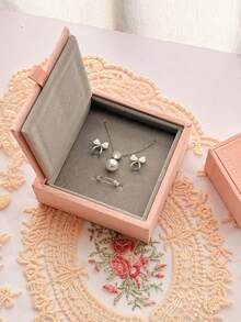 1pc Vintage French Style Minimalist Pink Retro Pearl Woman Head Design Earring & Ring Box, Delicate Foil Floral Edge Jewelry Box, Ring Storage Case