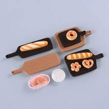 26/5片树脂微型仿真面包，微型托盘面包蓝盘，DIY冰箱贴，装饰品房屋装饰，娃娃屋微型配件