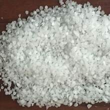 Weiße Bienenwachs-Mischung für DIY-Kerzen - rauchfreundliche Schmelzpellets, wiederverwendbare Formen kompatibel für Basteleien zu Feiertagen (Halloween/Weihnachten/Ostern), Heimdufprojekte für das Herstellen von DIY-Duftkerzen im Glas, 1kg/2,2lb/35,27oz Kerzengrundstoffe