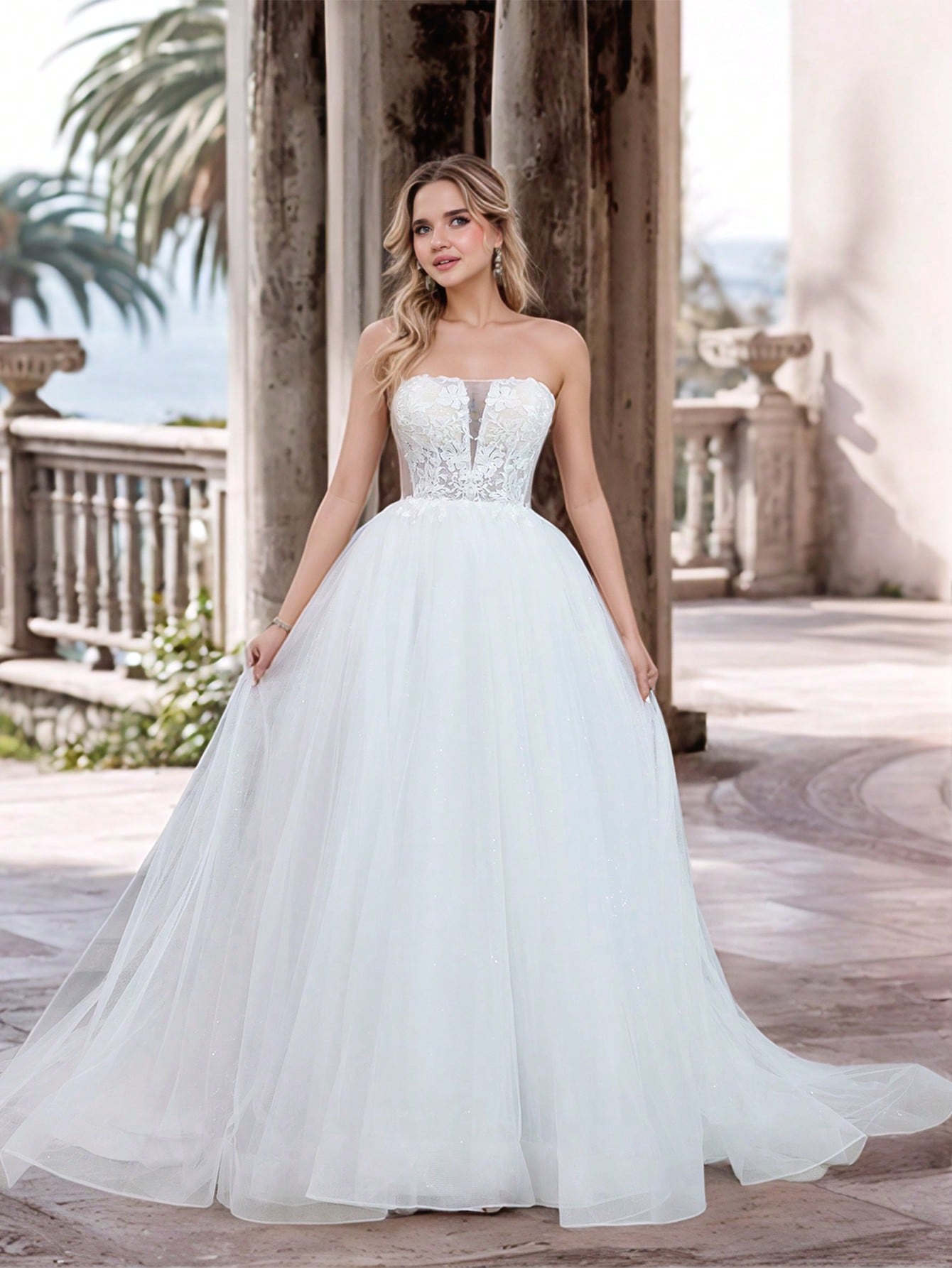 فستان زفاف بدون أكتاف مزين بالدانتيل ذو ذيل طويل،...