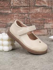 Cute & Retro Mary Jane Shoes: Adorable Yet Comfortable - Beige - View 4