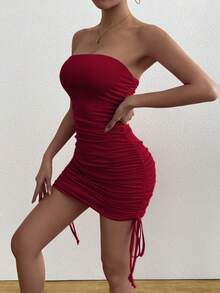 1 pieza Vestido mini ajustado de estilo europeo sexy con pliegues, vestido de tirantes de verano de moda con ajuste ceñido