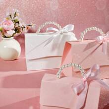 10 件迷你优雅礼品盒，带珍珠手柄和浮雕花卉图案、丝带蝴蝶结装饰、奢华钱包式设计，适合婚礼礼品、送礼会、新娘送礼会、生日、母亲节 - 粉色和白色糖果或珠宝盒 - 珍珠手提盒 - 查看 2