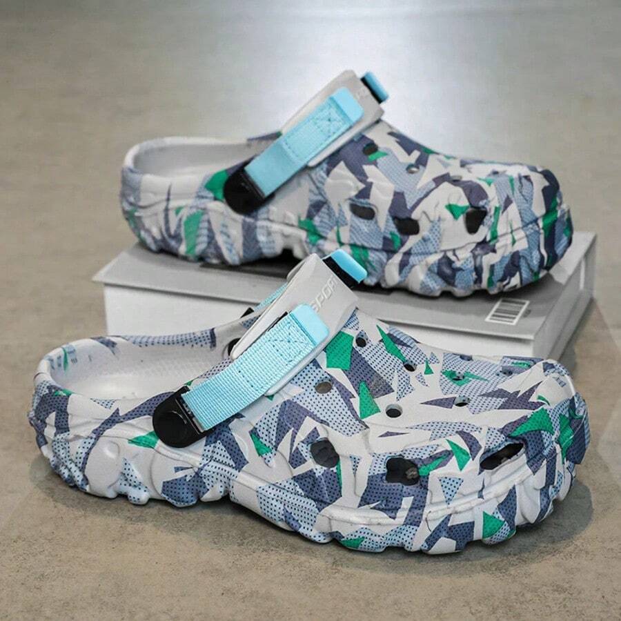 New Men's Clogs Slippers Sandal Male Garden Shoes Flat Camouflage Sandals Male Sneakers Outdoor Flip Flops Home Clogs