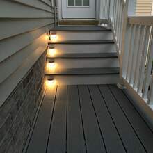 2/4/6 件装太阳能围栏灯、太阳能甲板灯、太阳能壁灯、太阳能防水壁挂式户外围栏灯、白色 LED 灯，适用于花园、家居、露台、庭院、车库、露营、楼梯照明、生日、万圣节、圣诞节派对装饰礼品（白色 - 白光） - 白色-暖光 - 查看 5