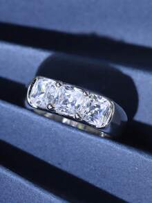 1枚S925纯银女士结婚戒指，镶嵌3克拉莫桑石主石，闪亮夺目，适合婚礼、宴会、派对、母亲节、感恩节等场合作为礼物。 - 銀色 - 查看 1