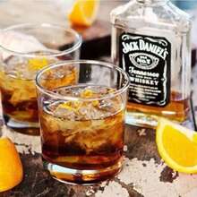 一体式，9.45 英寸黑色 160 格硅胶冰格。单格冷冻，快速制冰。柔软且易于释放，耐高温。非常适合家庭和派对制冰。 - 黑色 - 查看 4