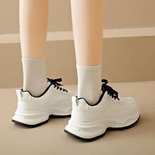 女士白色厚底系带休闲运动鞋 - 黑色 - 查看 5