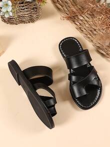 1 Pair Black Plus Size Toddler/Little Girls' Flat Sandals, Solid Color PU Patchwork Toe Strap Design, Round Toe Non-Slip Lightweight Fashionable Cute Roman Home Slippers, Suitable For 3-15 Years Old Boys/Girls Daily, Party, Casual, Travel, Spring/Summer 2025 (This Style Runs Small, Suggest Ordering One Size Up) - Black - View 5
